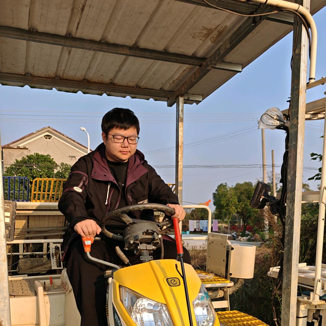 水稻观察员小罗