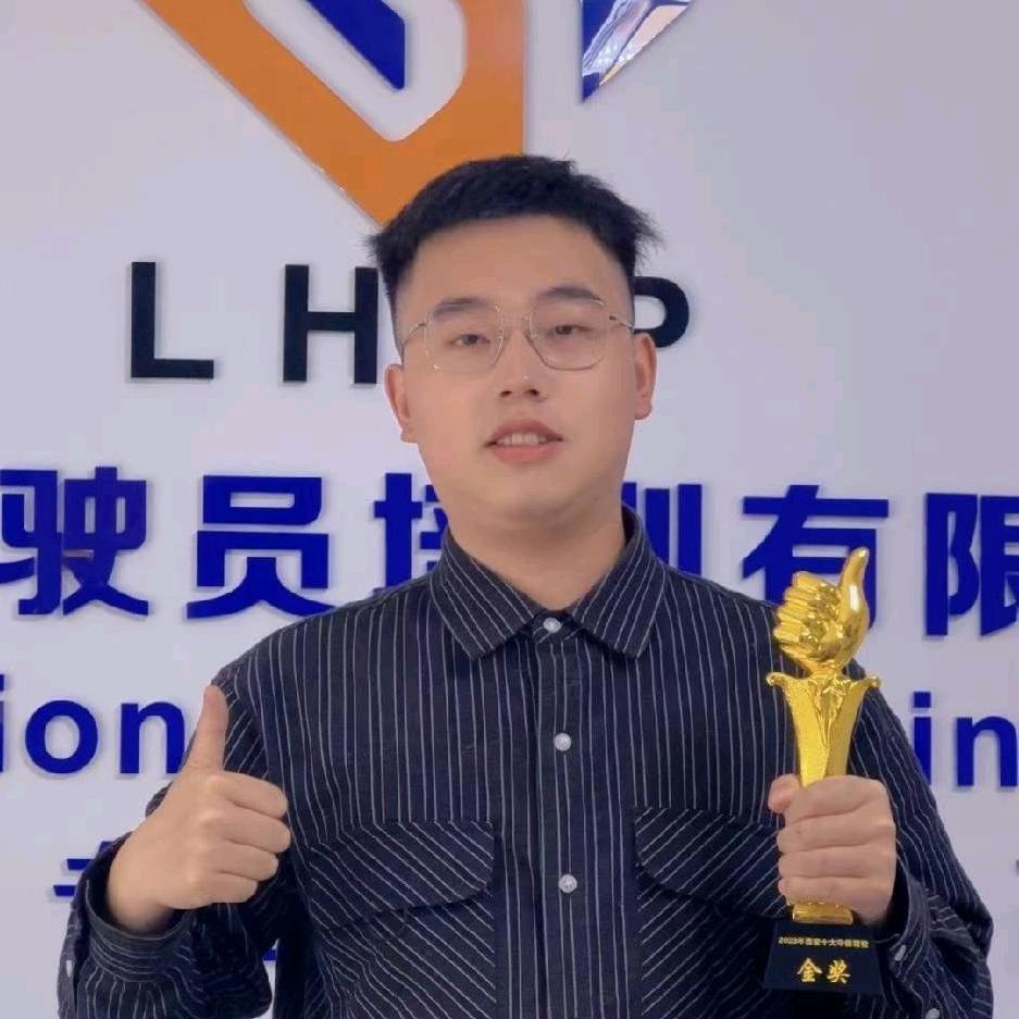 速通驾考侯校长助理