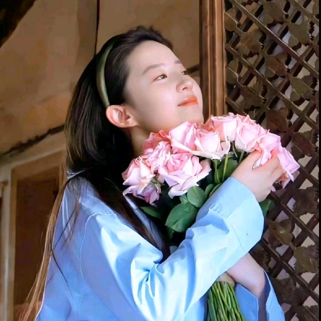 ￴ ￴￴￴ 嫣然