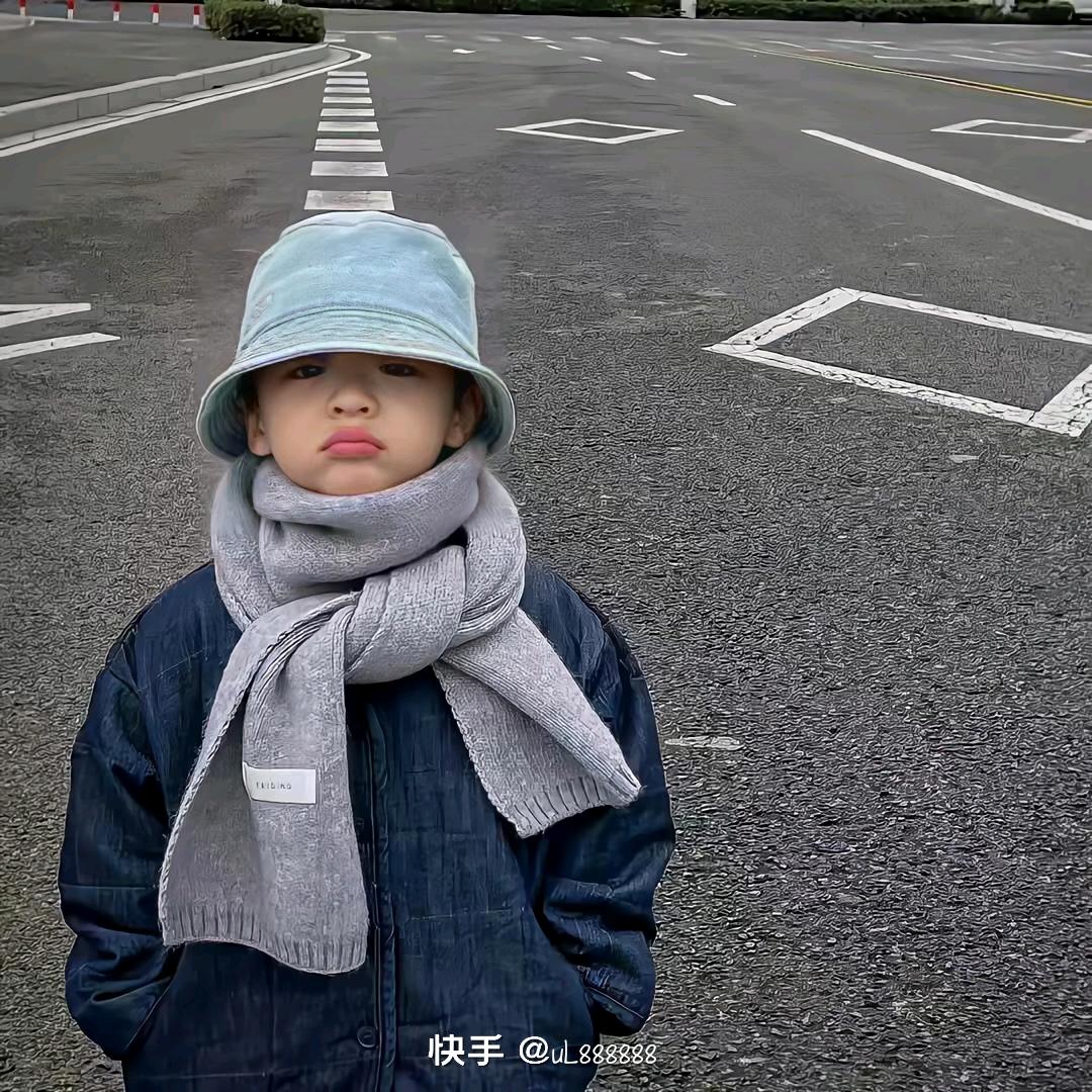 錢灏天.