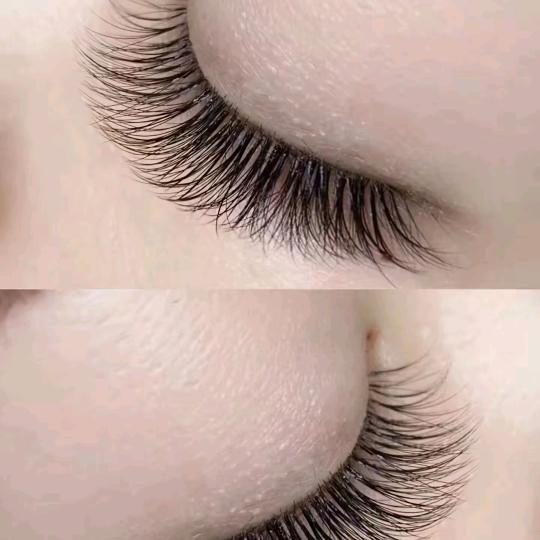 上窑小商品批发城二楼美睫店