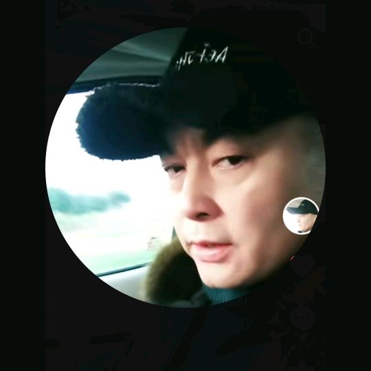 龙万里