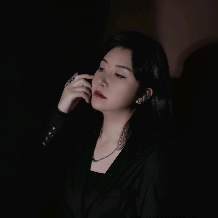 丽娜老师