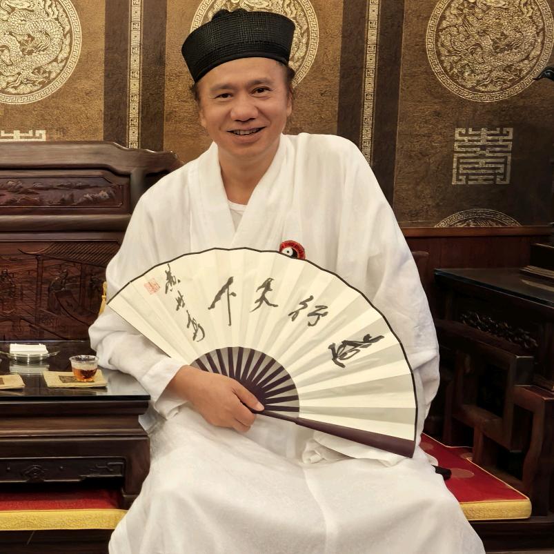 黄世真