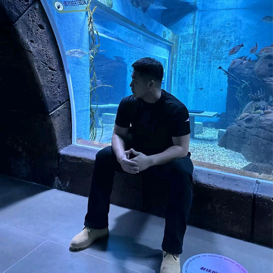 我爱吃草莓蛋糕🍰🍓