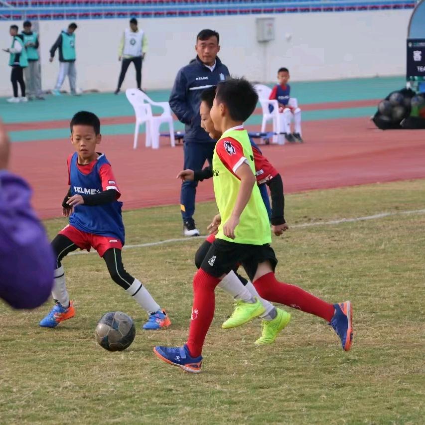 泰安足球青训丨胡教练