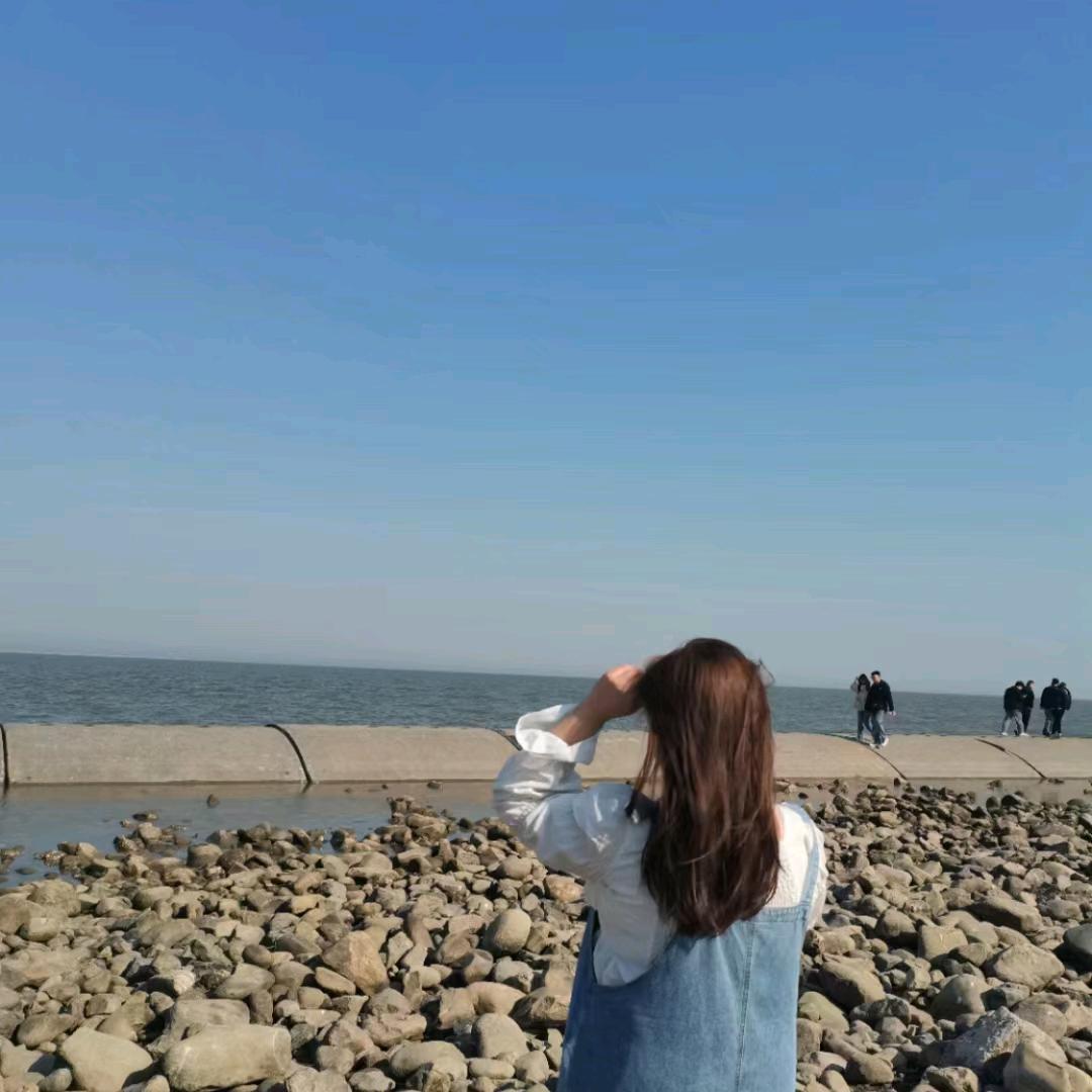 Liu