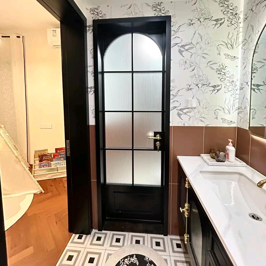 西安鑫兰洋法式复古门