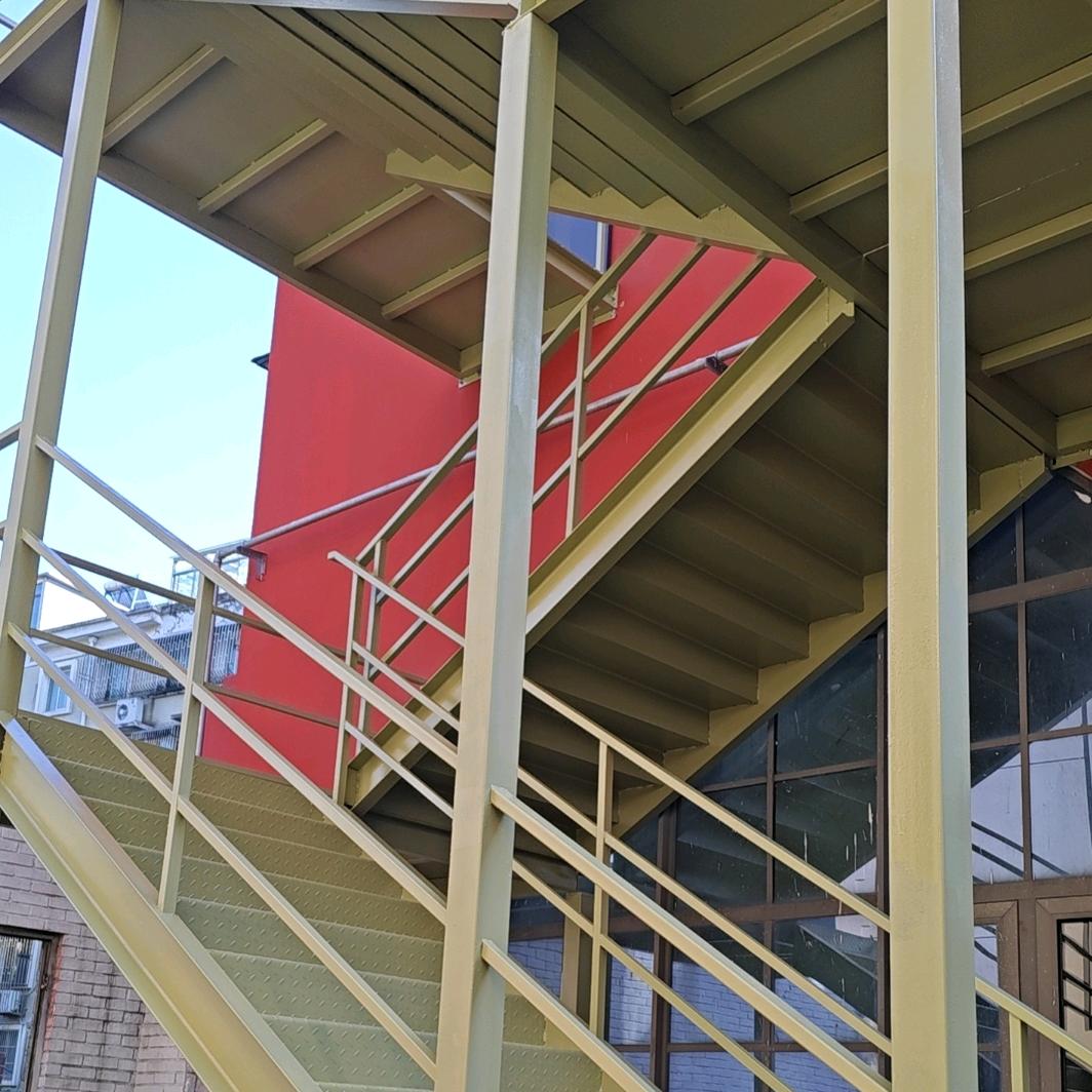 大林专业钢结构油漆