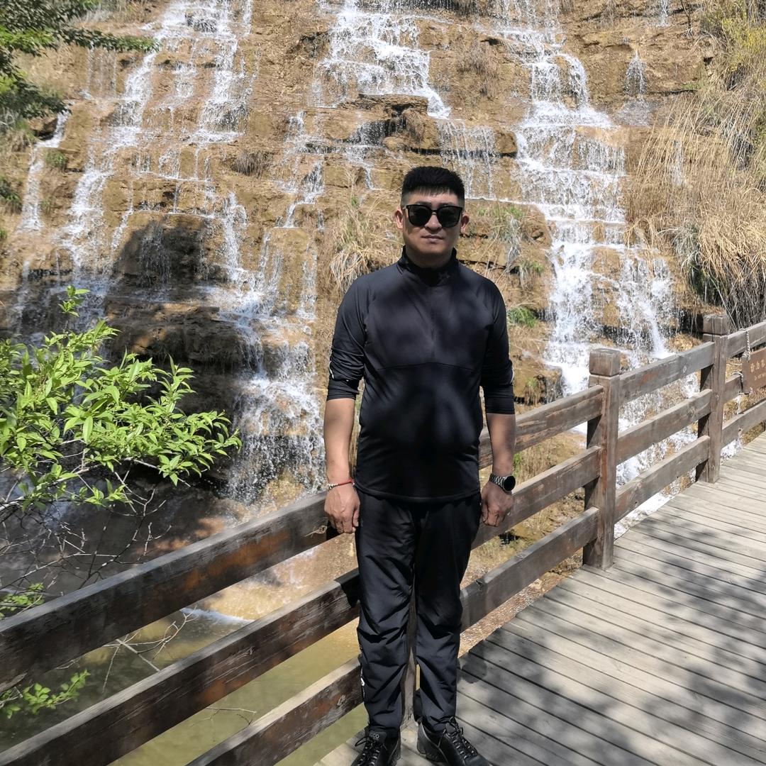 货拉拉《小吴同学》拉货跑全国