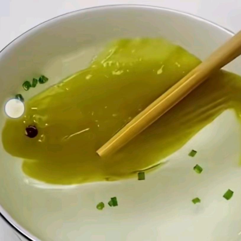 酸菜鱼：又酸又菜且没鱼