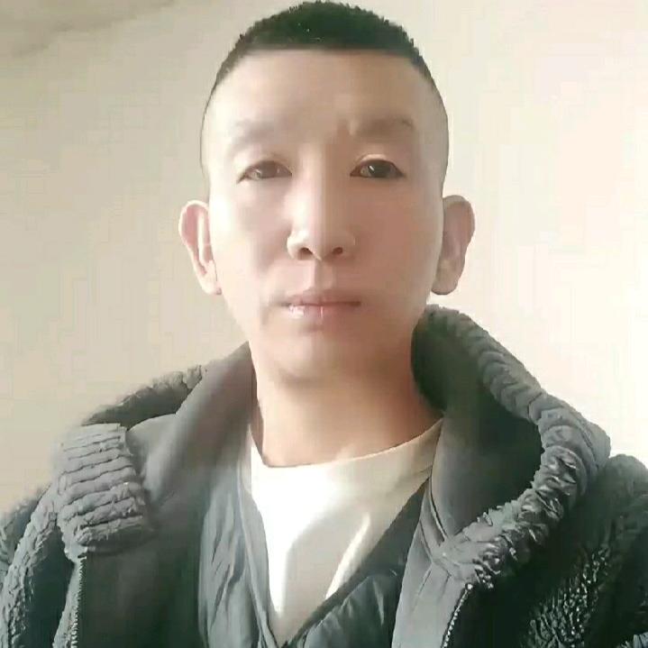 普通小哥