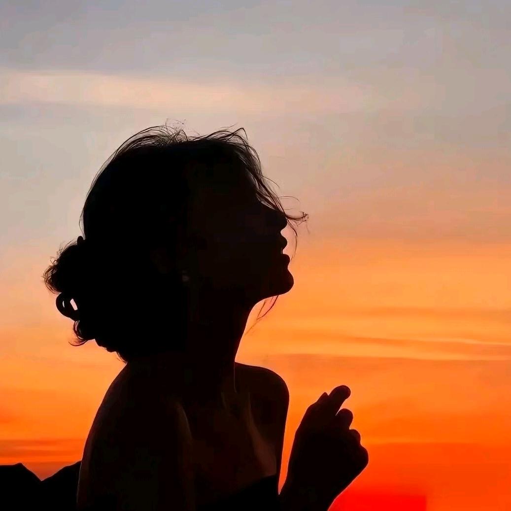 三岱@服务商~伊伊2