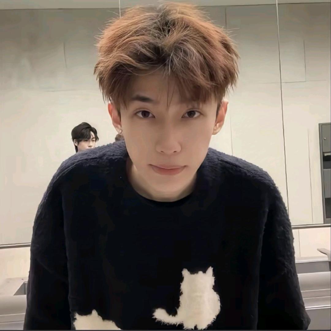 小王