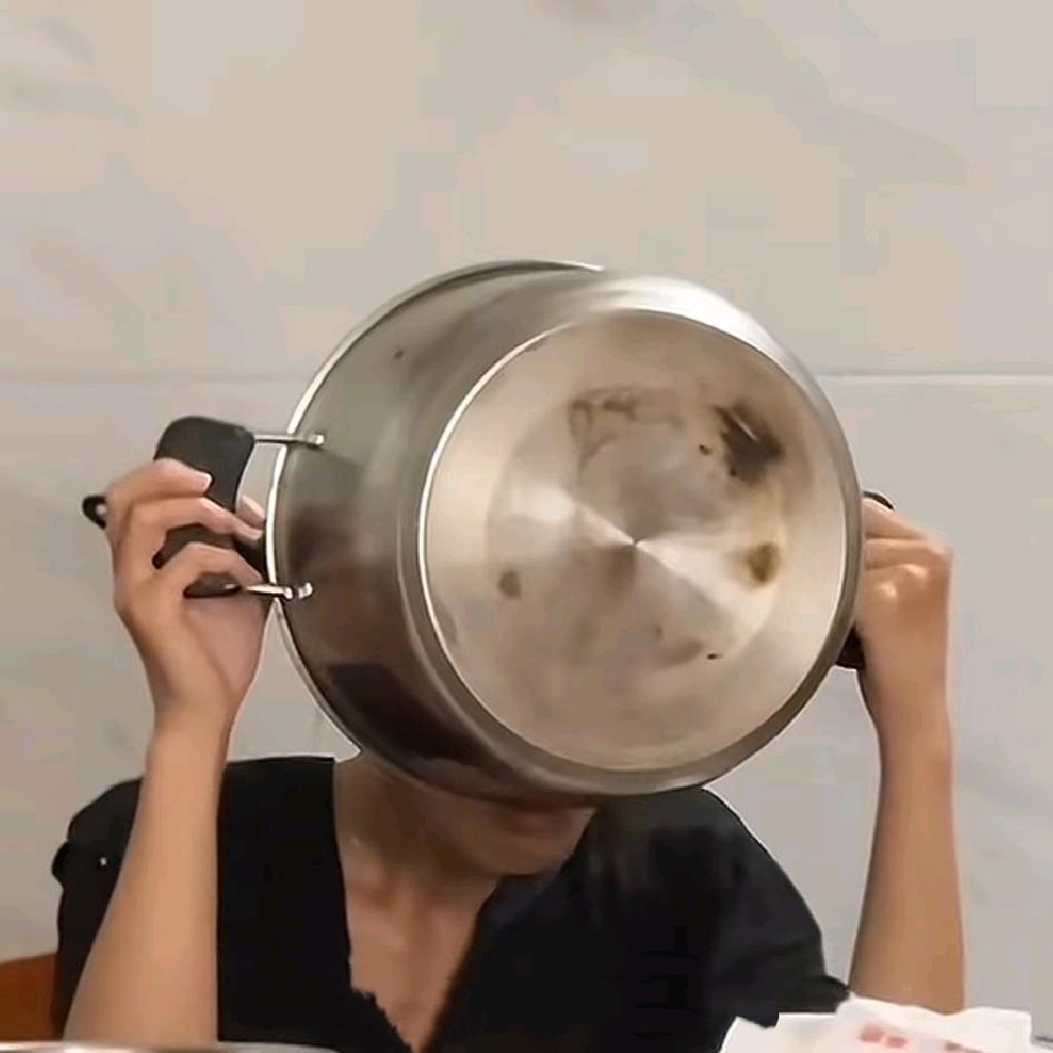敏敏又在吃😋😋