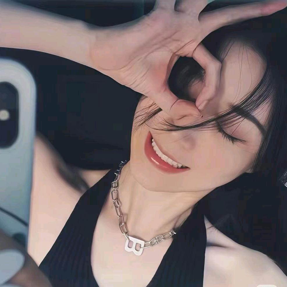 @小薇薇