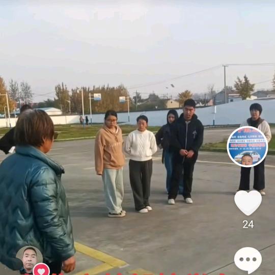 驾校专业教练，批发零售桃苗