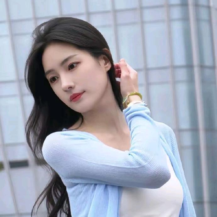 丽娜百货优品爆爆