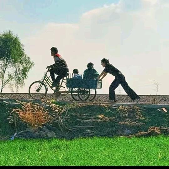 可爱的梦秋😜