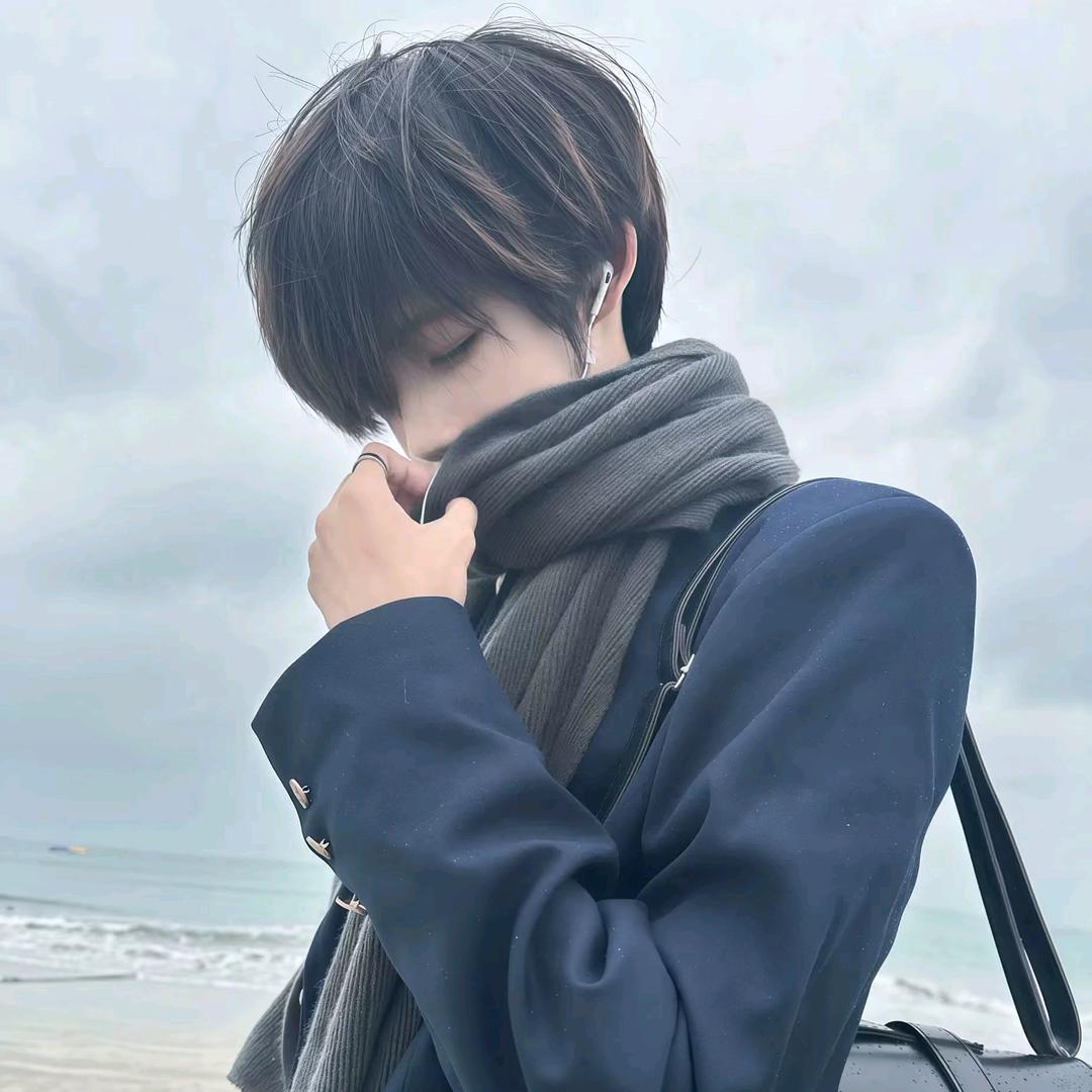 我很丑，也敏感多疑易分手