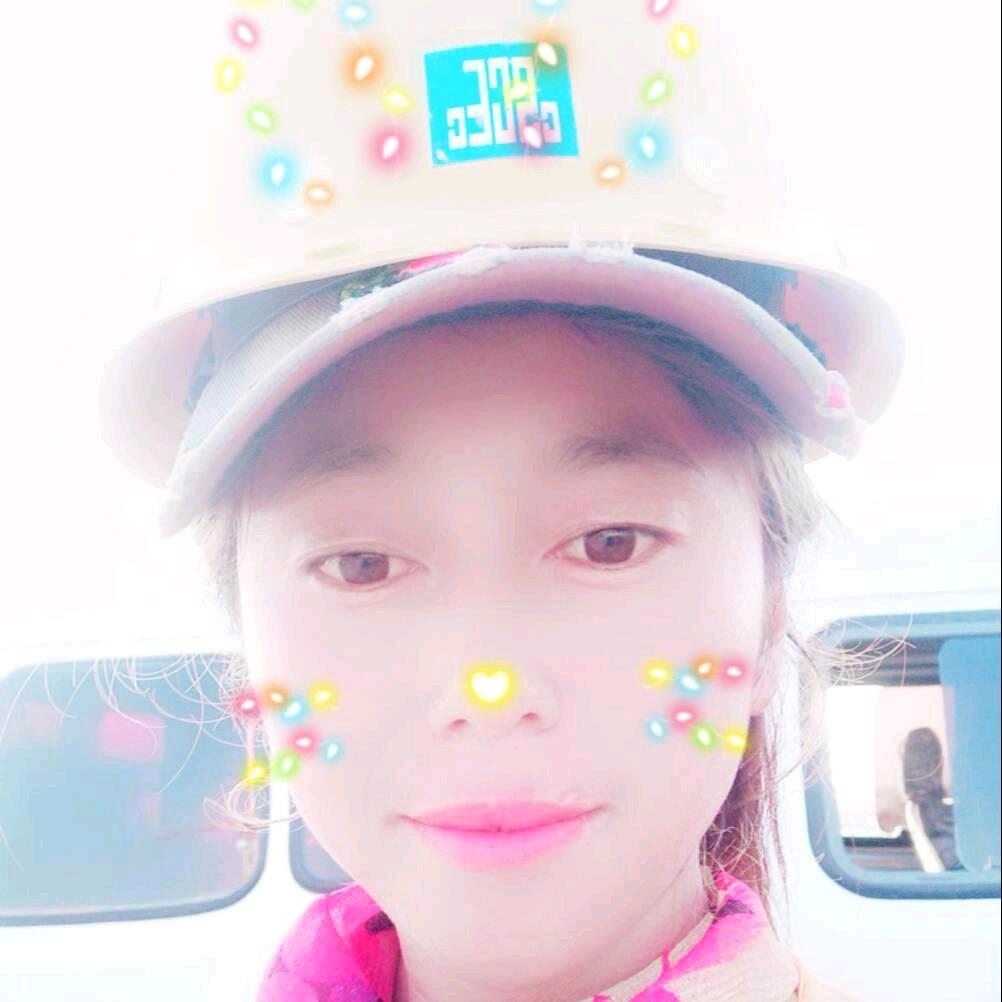 工地上的莹莹姐。