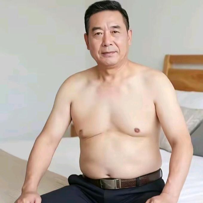 策马扬鞭