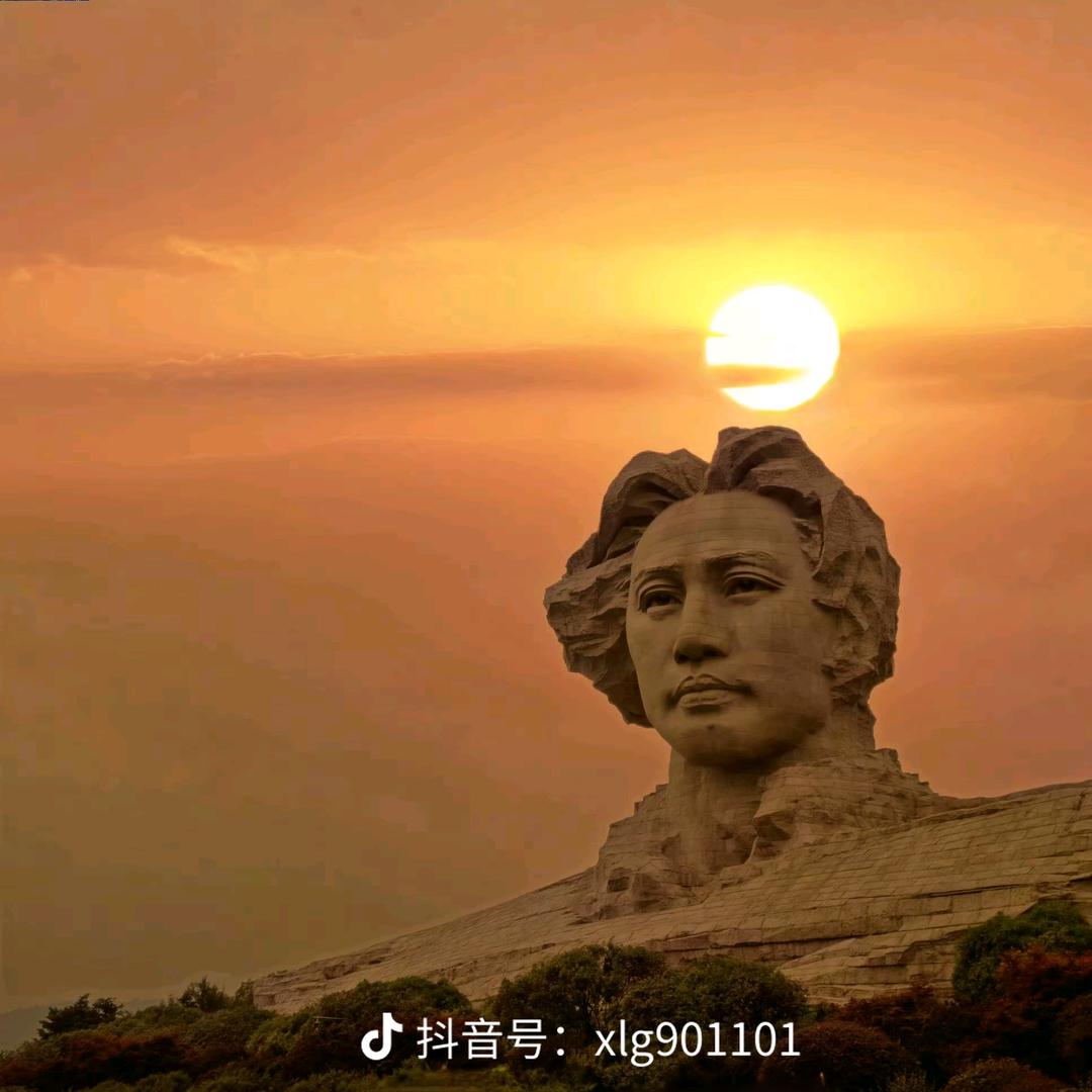 你是我们心中的红太阳
