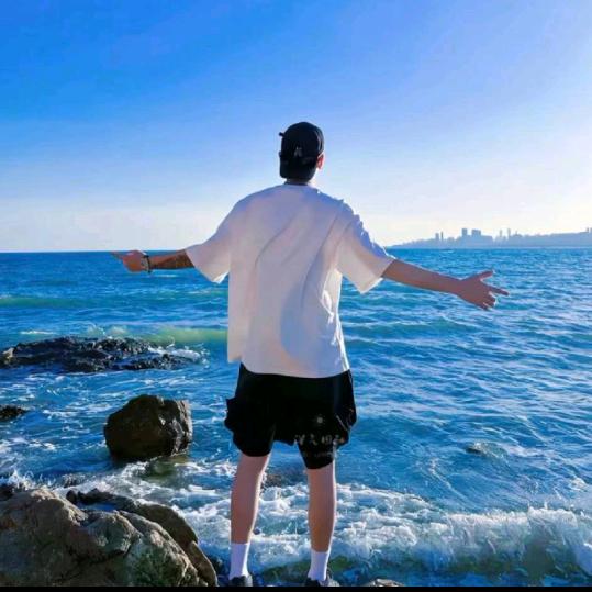 ୧⍤⃝🍒执着ꦿ໊ོ