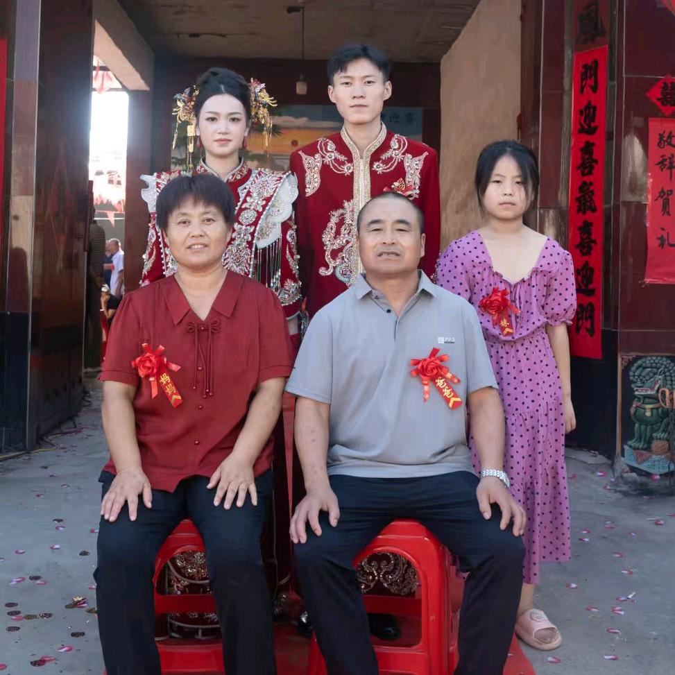 山东天天开心快乐一天84084753