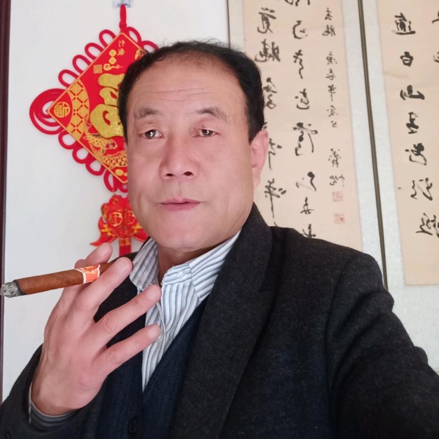 戈壁老兵，天山雄师