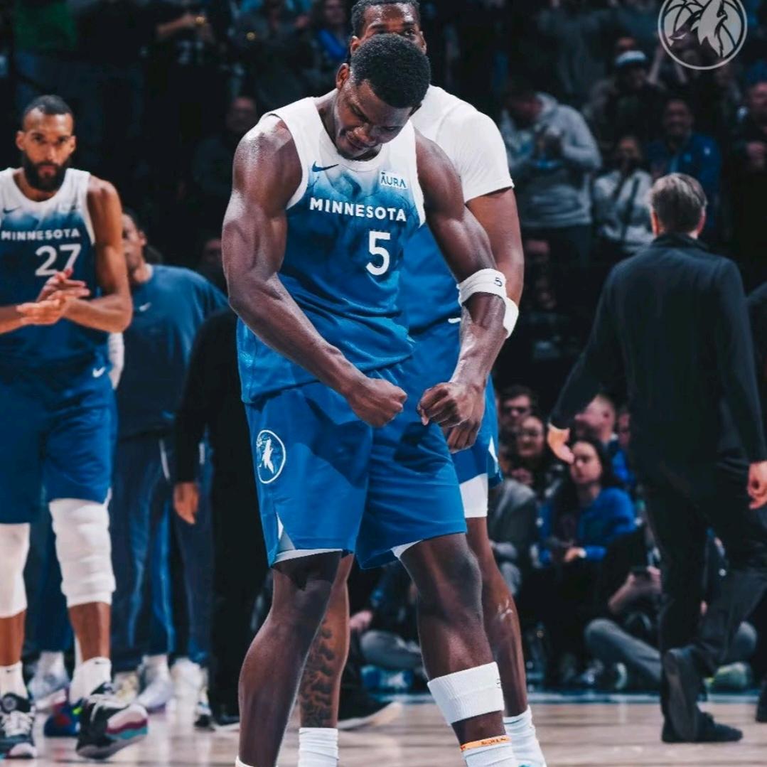 GR—𝟳⛹🏽‍♂️