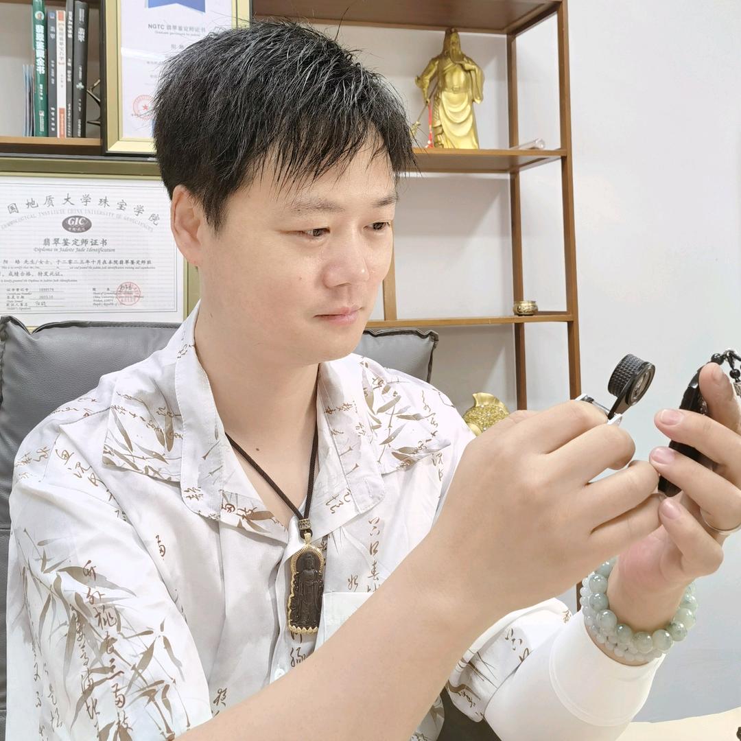 传世翡韵闲置物件