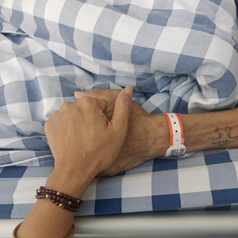 携手并肩，余生不散💞