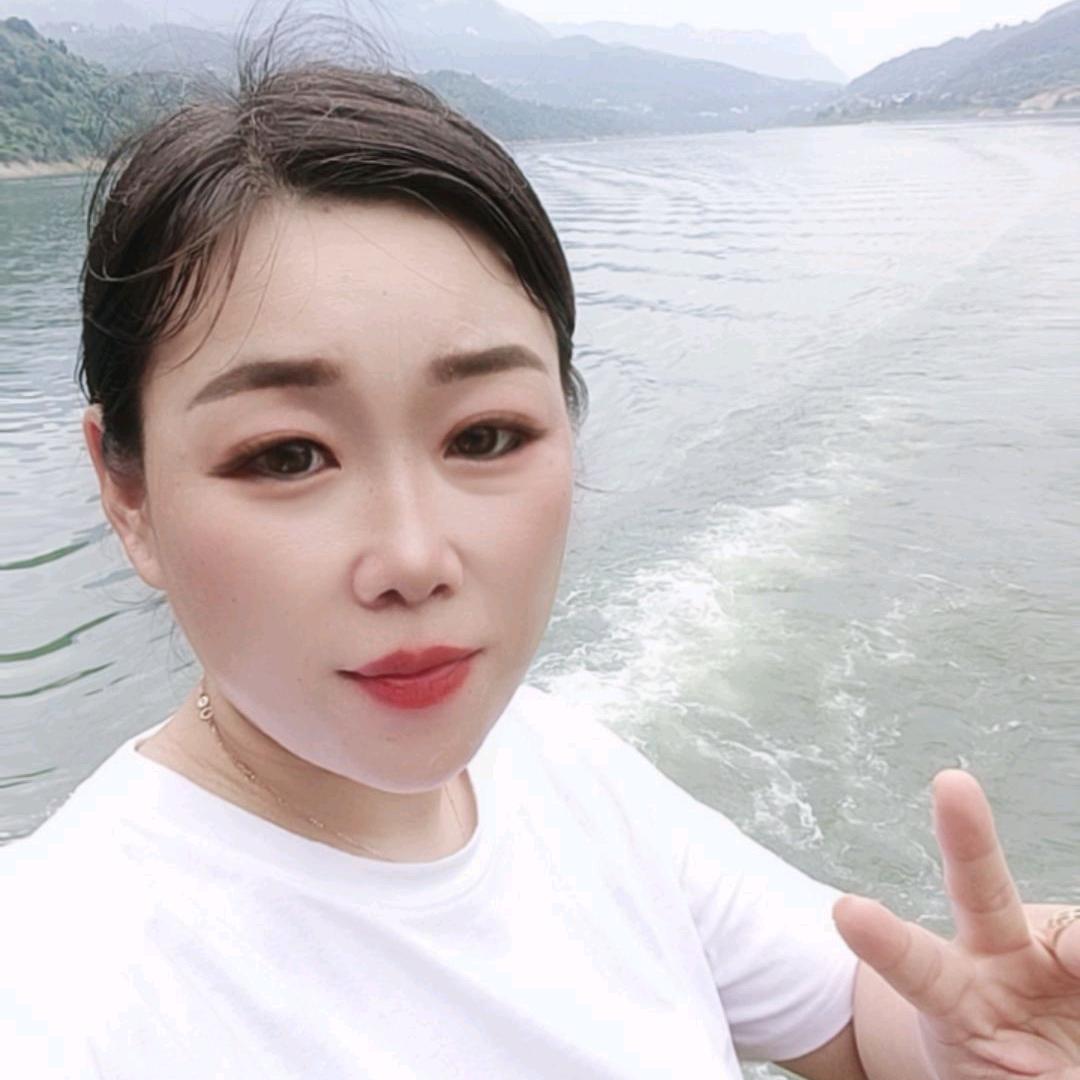 樊花似锦🌷冯生水起☀️
