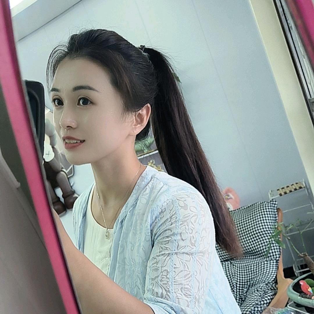 陈雪覆青丝