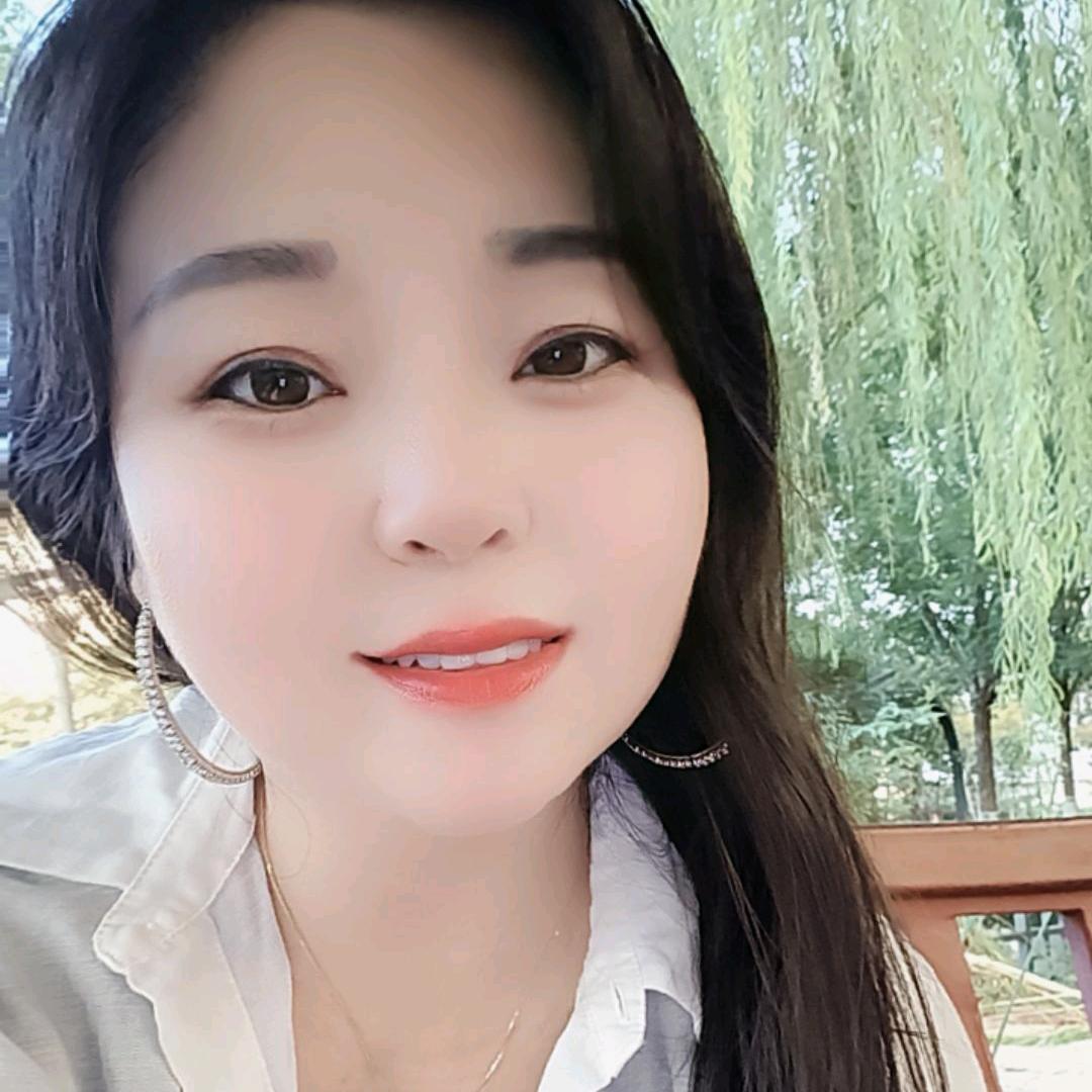 杨杨吃不饱