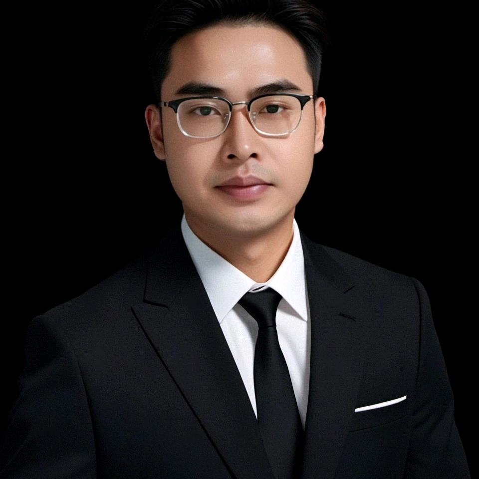 李波