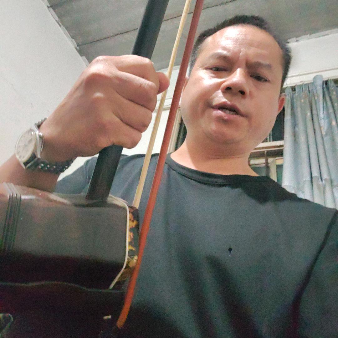 江启英