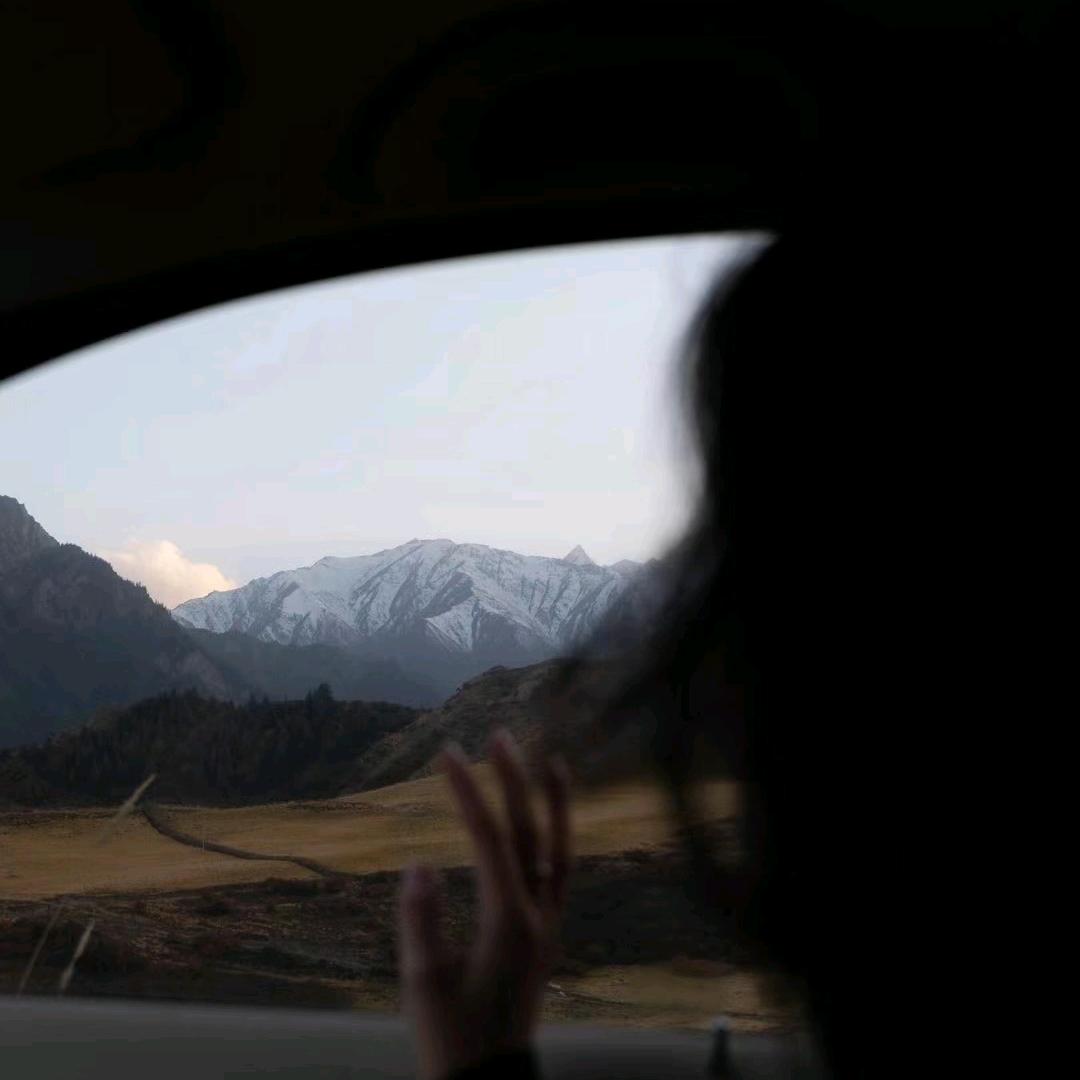 潋滟.