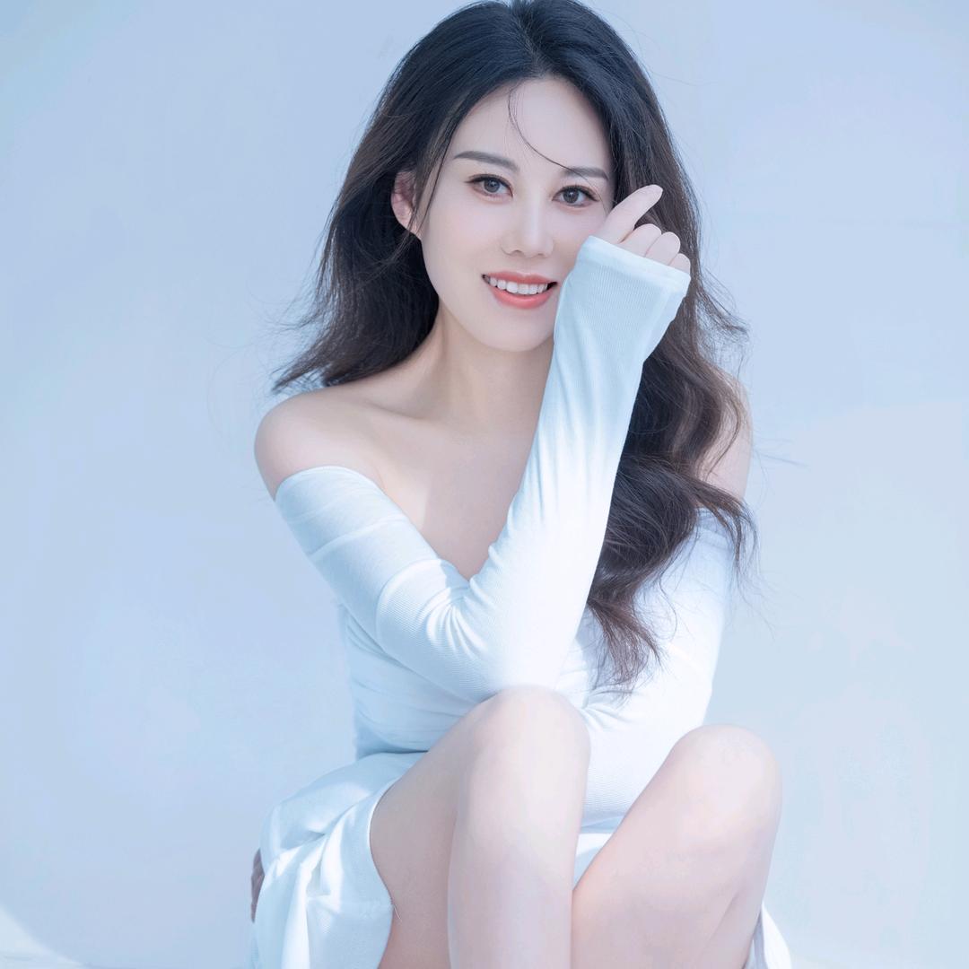 金小钰《休养中》