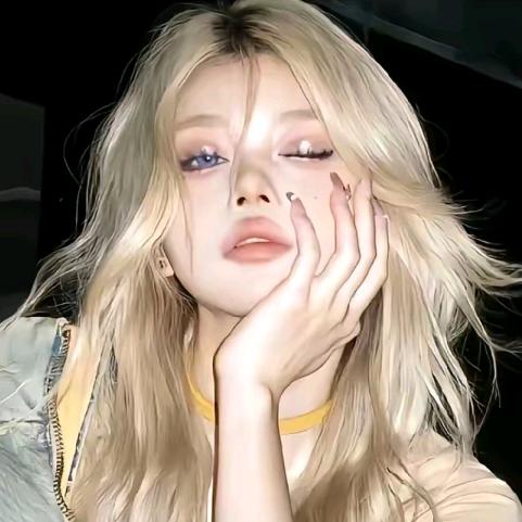 笑呆呆😆