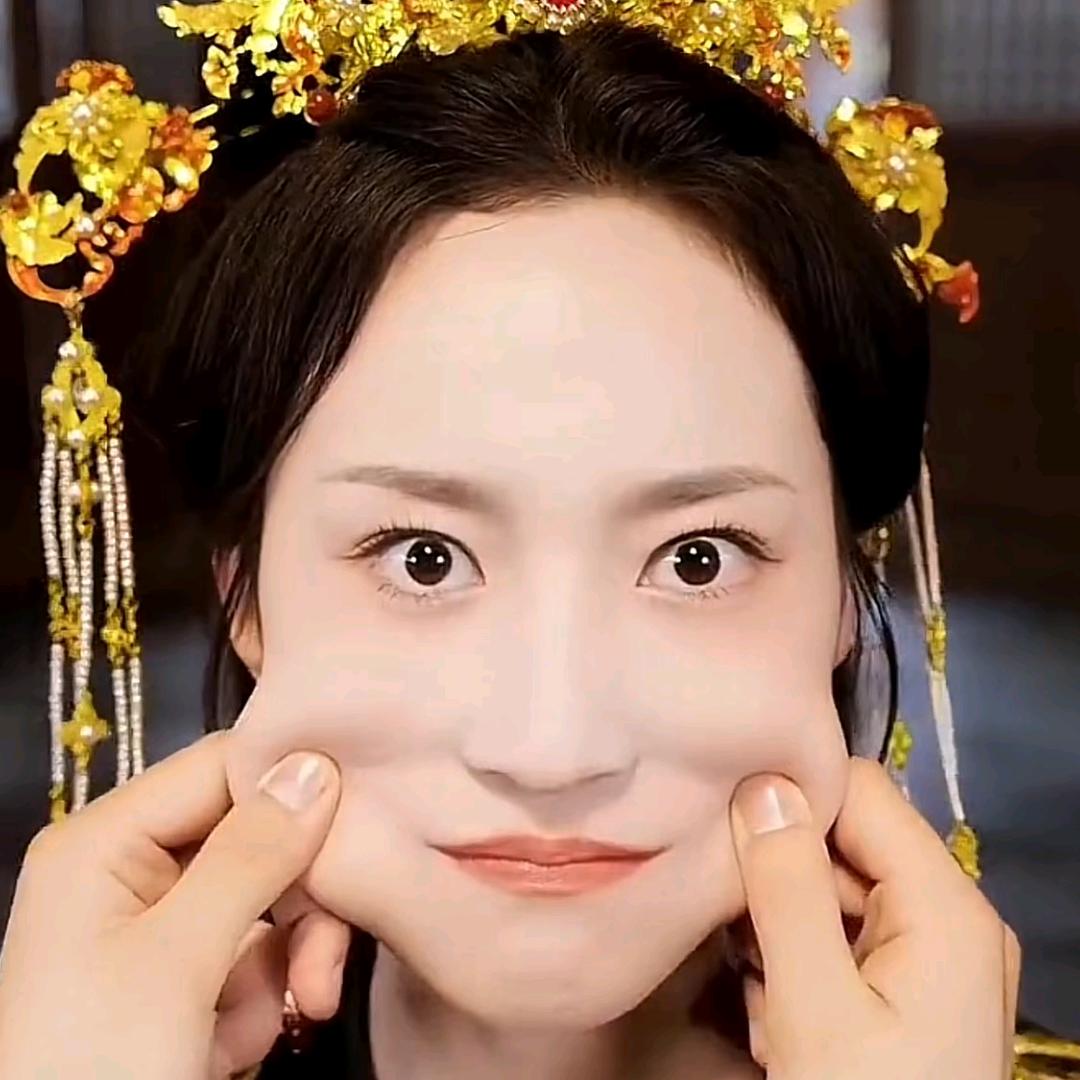 剧逐光影