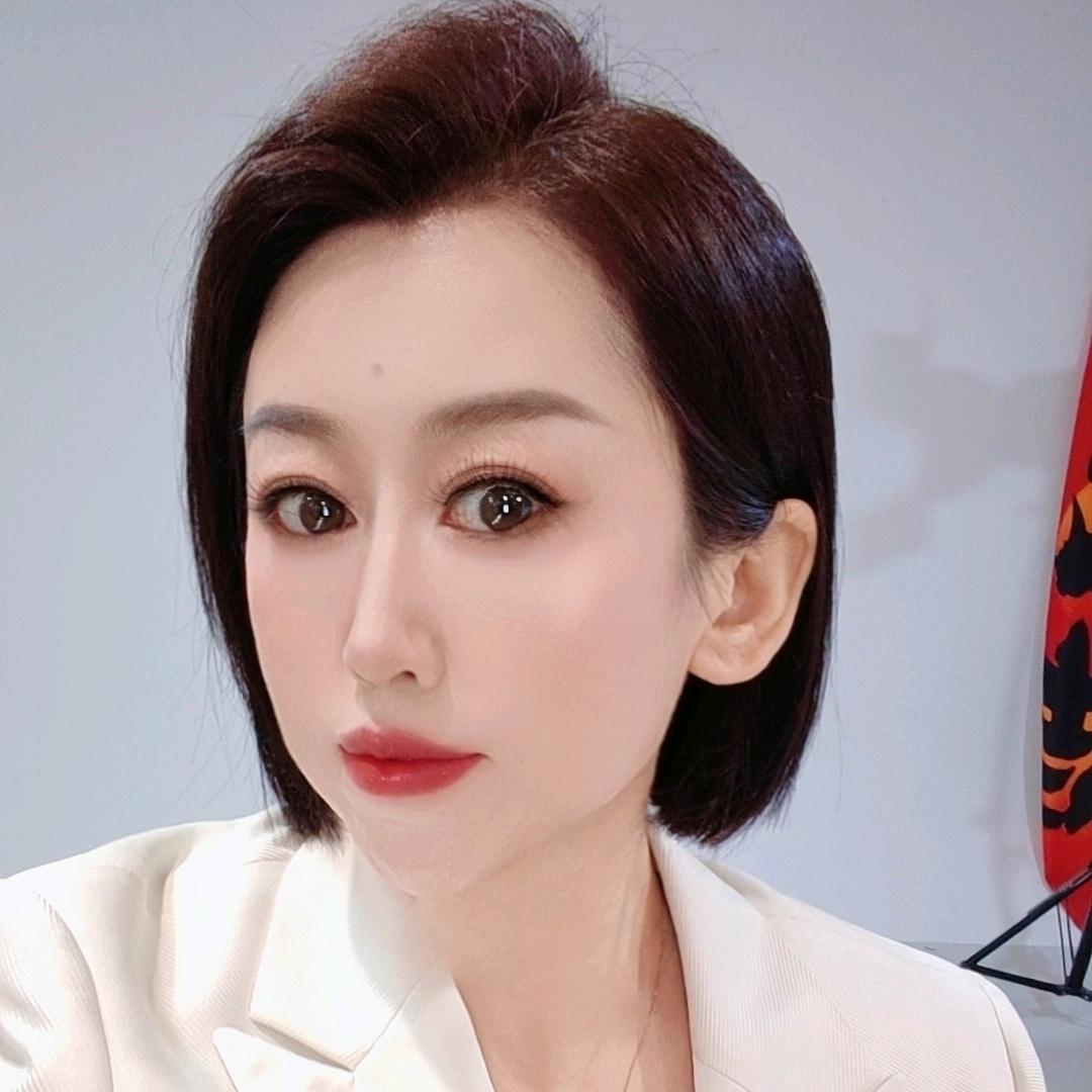 蛟河市芊绣美甲店