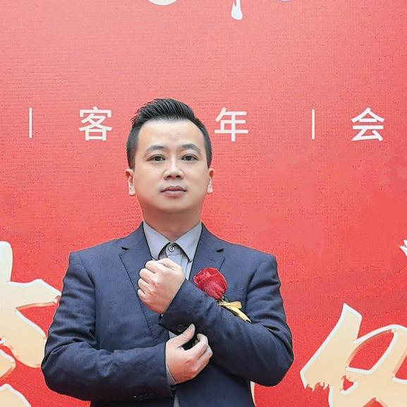 资深投资胡阳