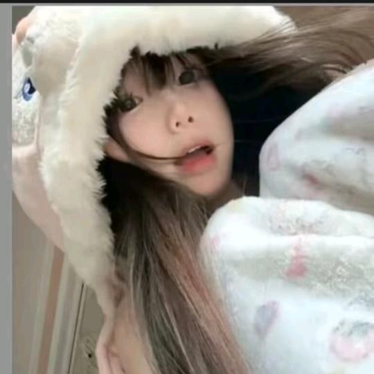 .小忧郁^