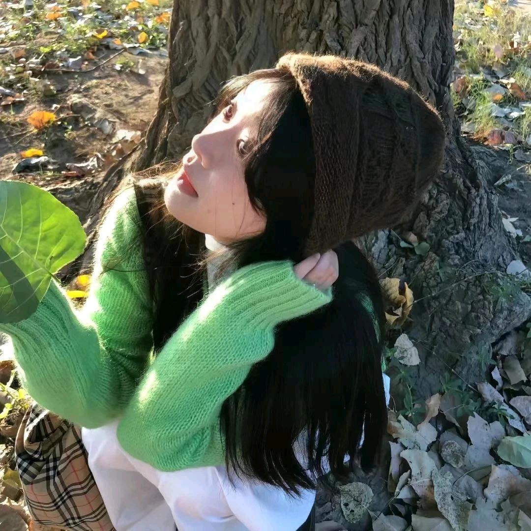 ￴￴ ￴ ￴ ￴