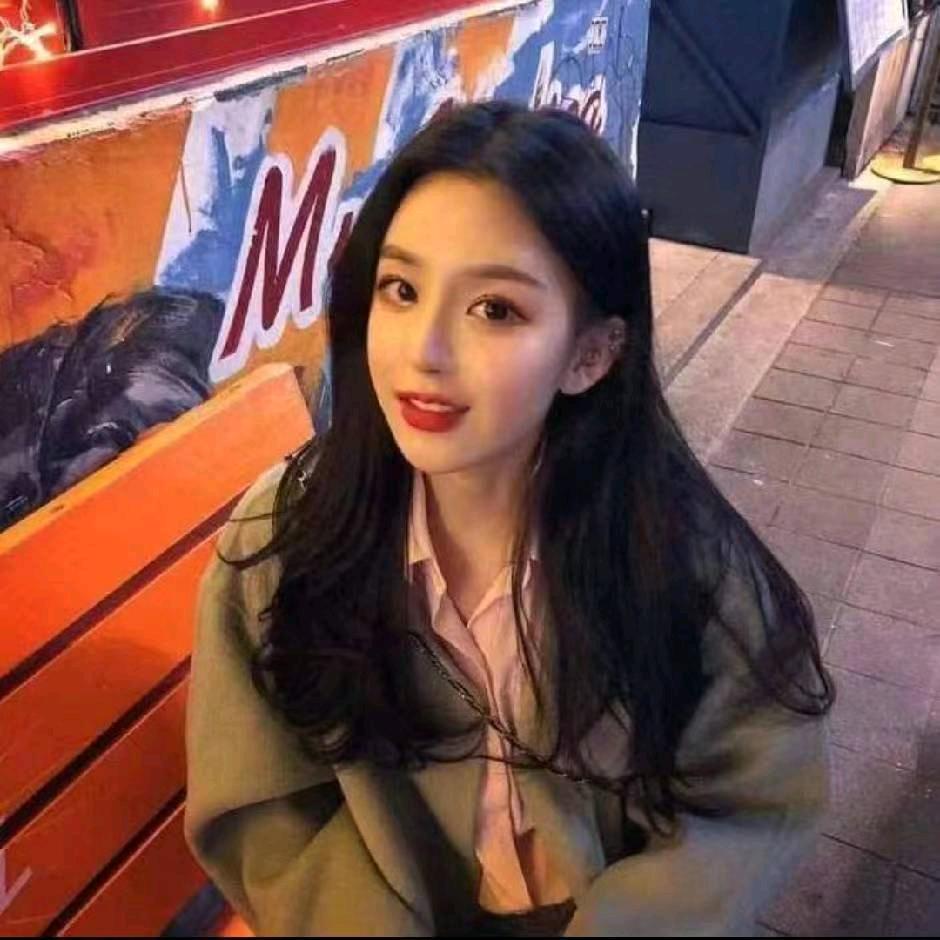 阿丽♥