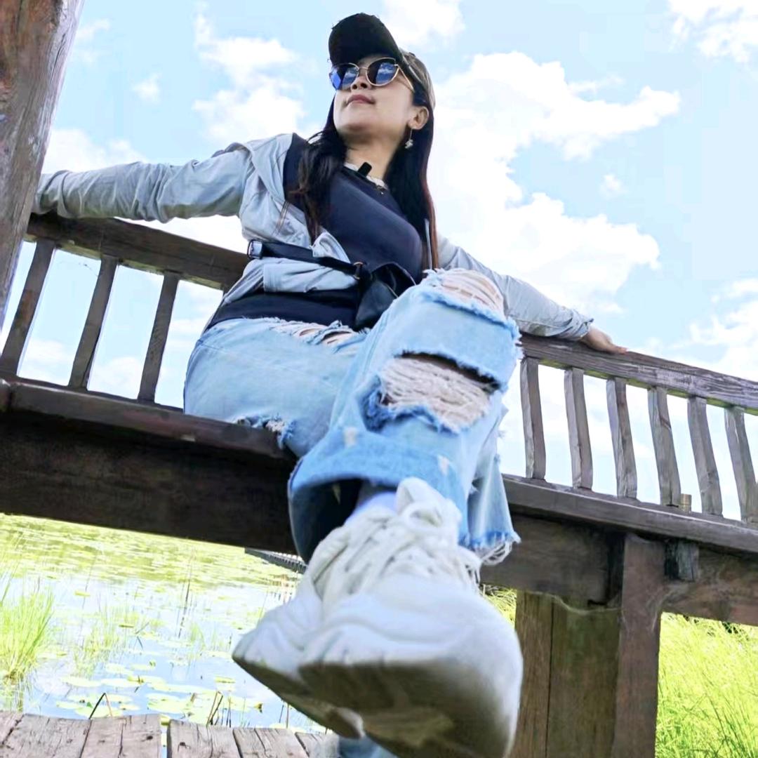 初六英子（自驾游）