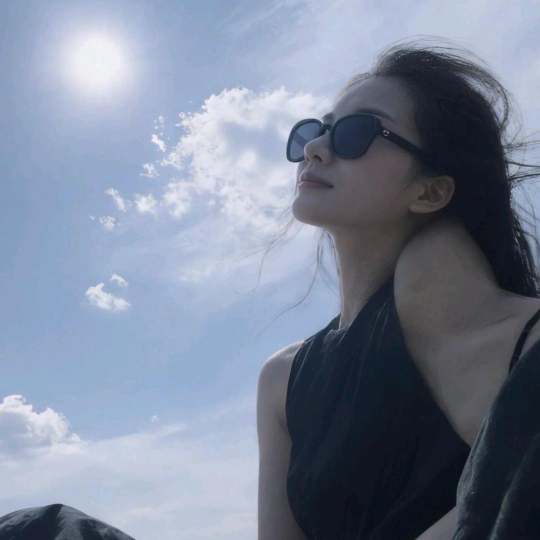 吃货小姐姐