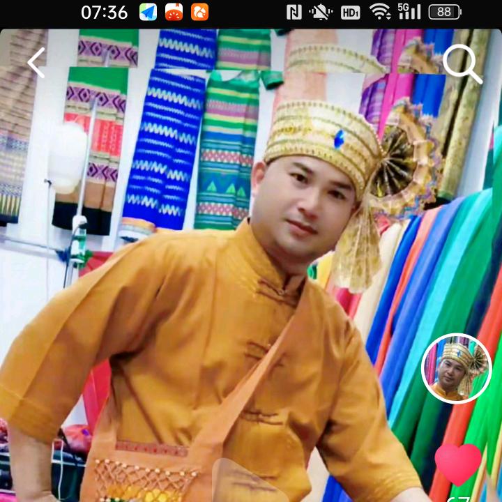 西双版纳逻金金傣装服饰（金宝泰）